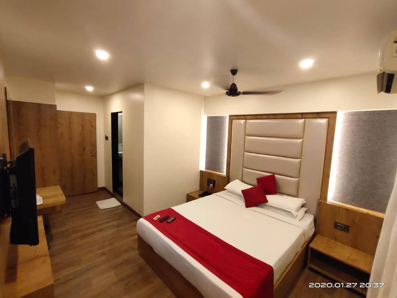 Hotel Heritage Dakshin Navi Mumbai Exterior foto